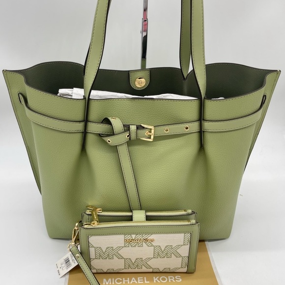Michael Kors Large Emilia Tote Bag& Double ZipWallet Wristlet Light Sage Leather - Picture 4 of 13
